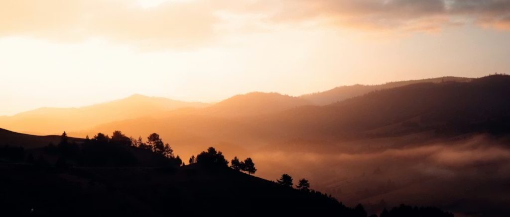 पृथ्वीवरील तोटा हा स्वर्गीय लाभ आहे